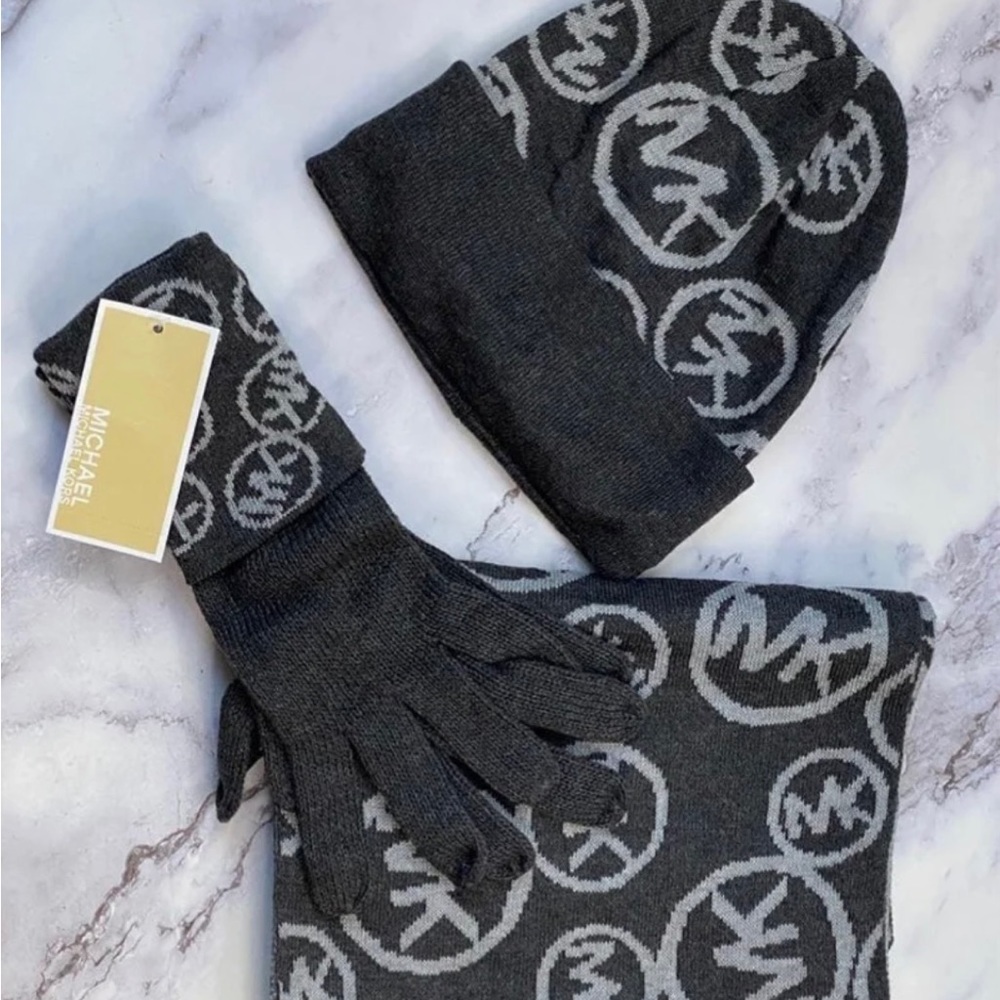 Michael Kors Scarf, gloves, beanie hat NEW